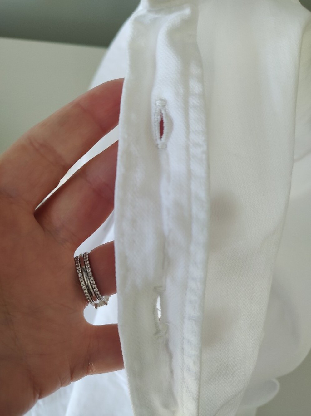 Frank & Eileen BARRY Distressed Button-Up Shirt White ALTERED - Picture 9 of 14